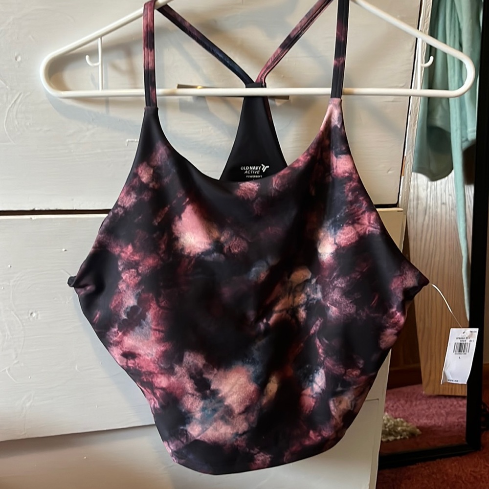 Brand New never worn workout top